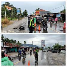 Jalan Lintas Padang-Bukittinggi Amblas, Warga Diminta Lewat Jalur Alternatif